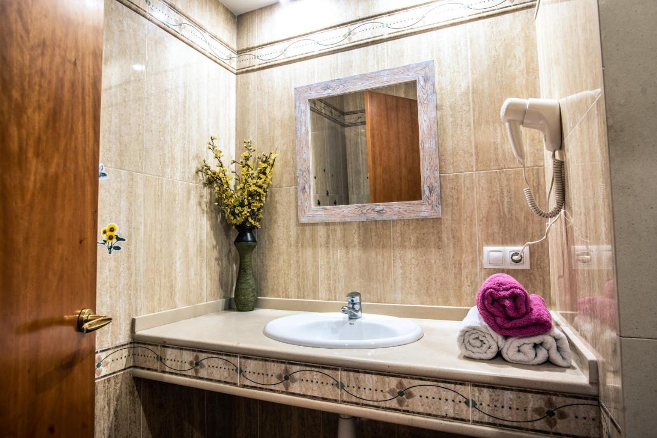 Apartaments Yaco Льорет-де-Мар Екстер'єр фото