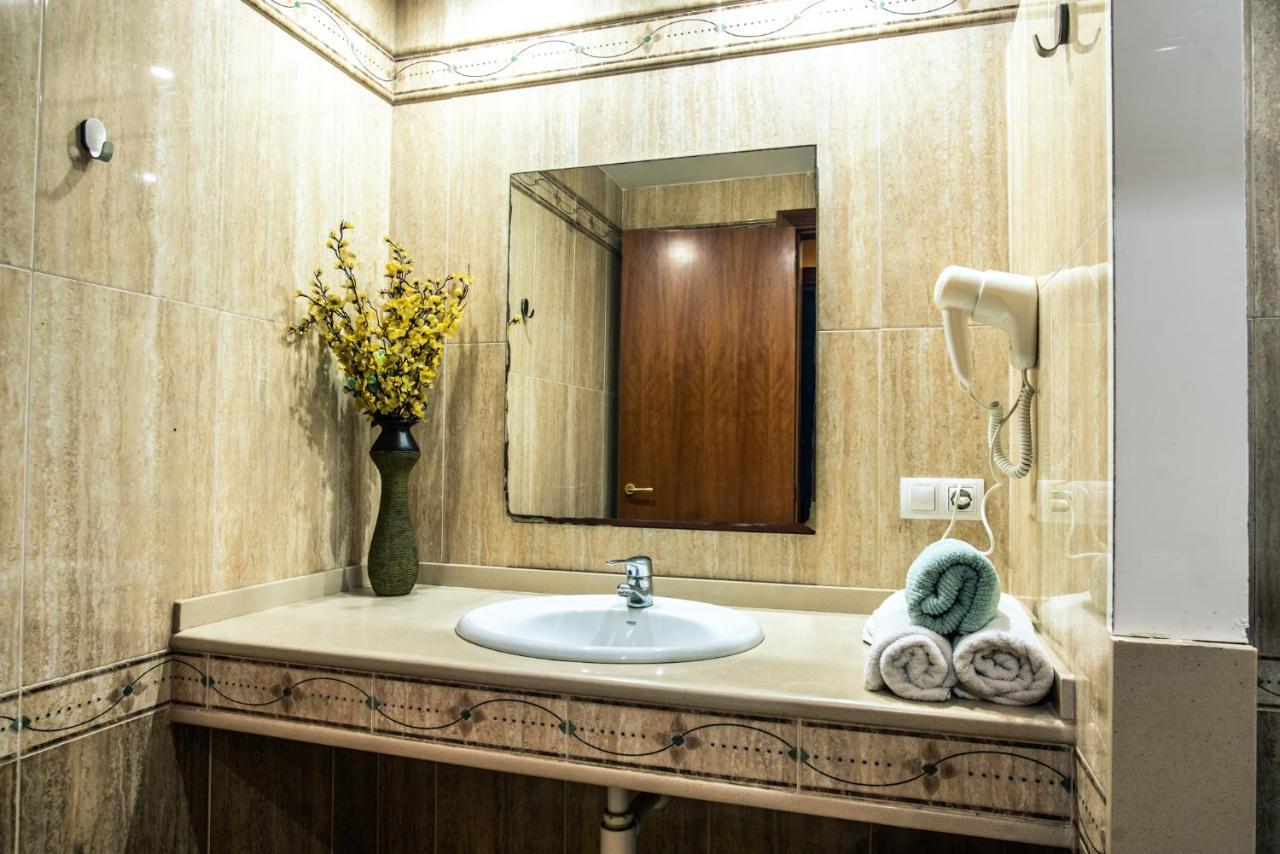 Apartaments Yaco Льорет-де-Мар Екстер'єр фото