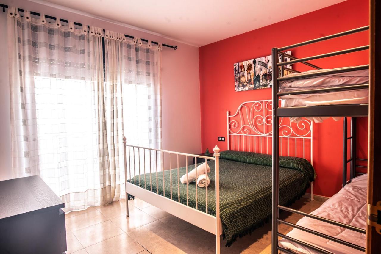 Apartaments Yaco Льорет-де-Мар Екстер'єр фото
